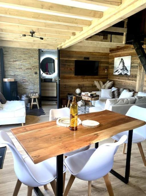 Pagotin - Le Renversant Chalet